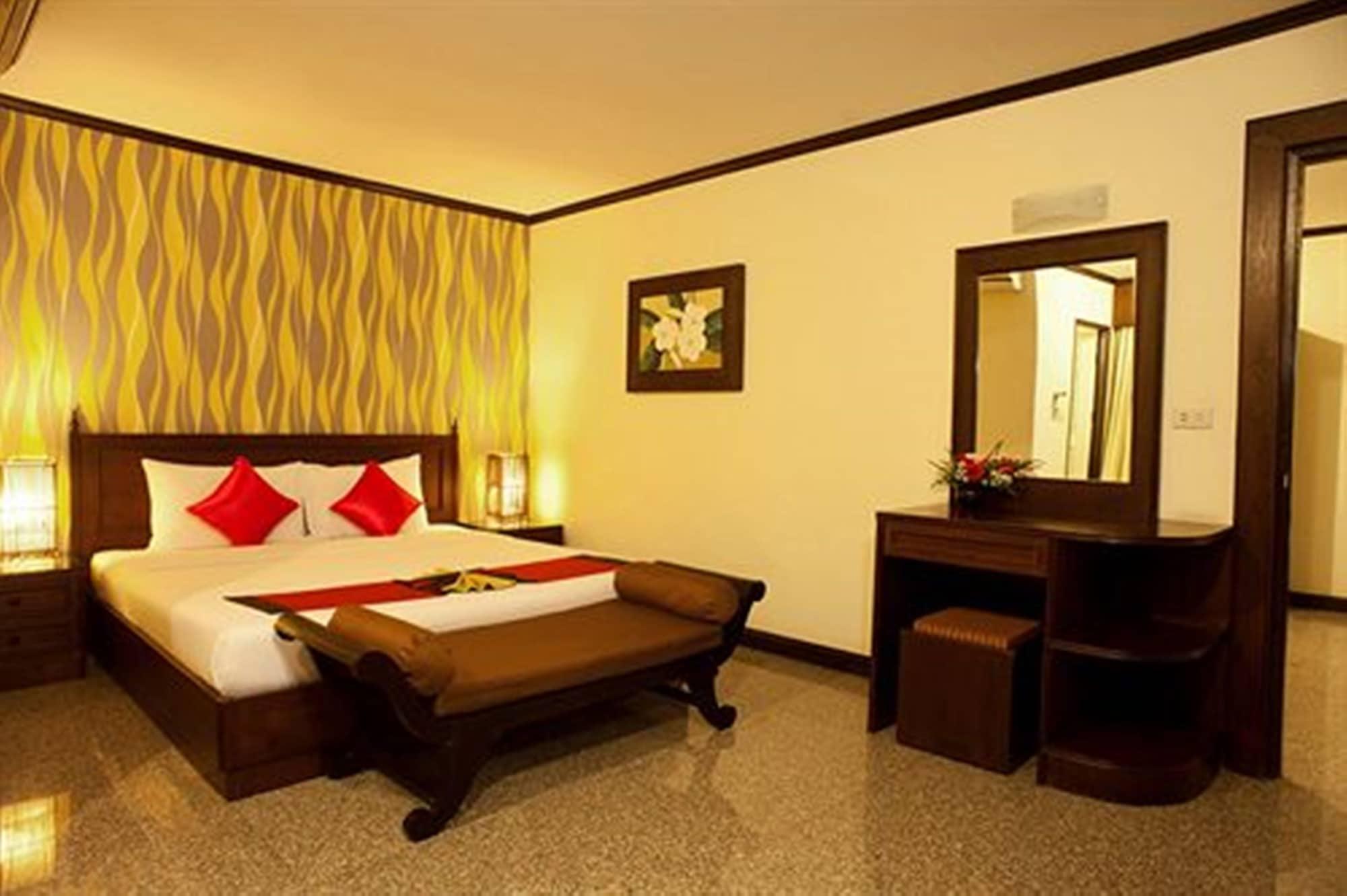 Royal Peninsula Hotel Chiangmai Chiang Mai Exteriör bild