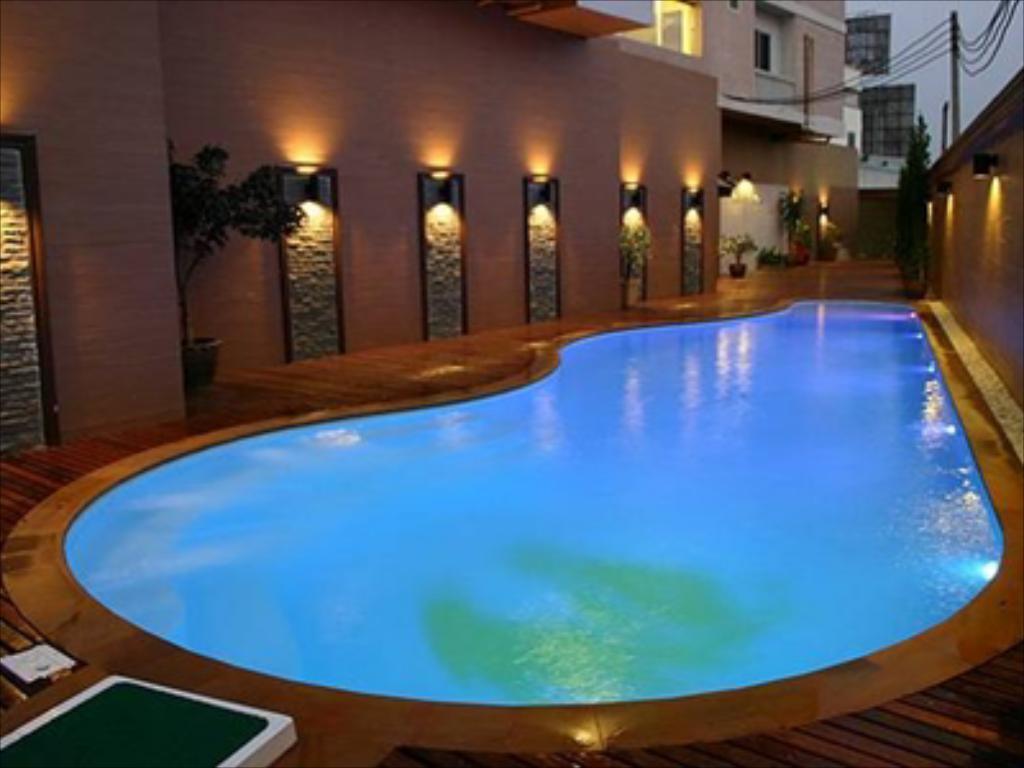 Royal Peninsula Hotel Chiangmai Chiang Mai Exteriör bild