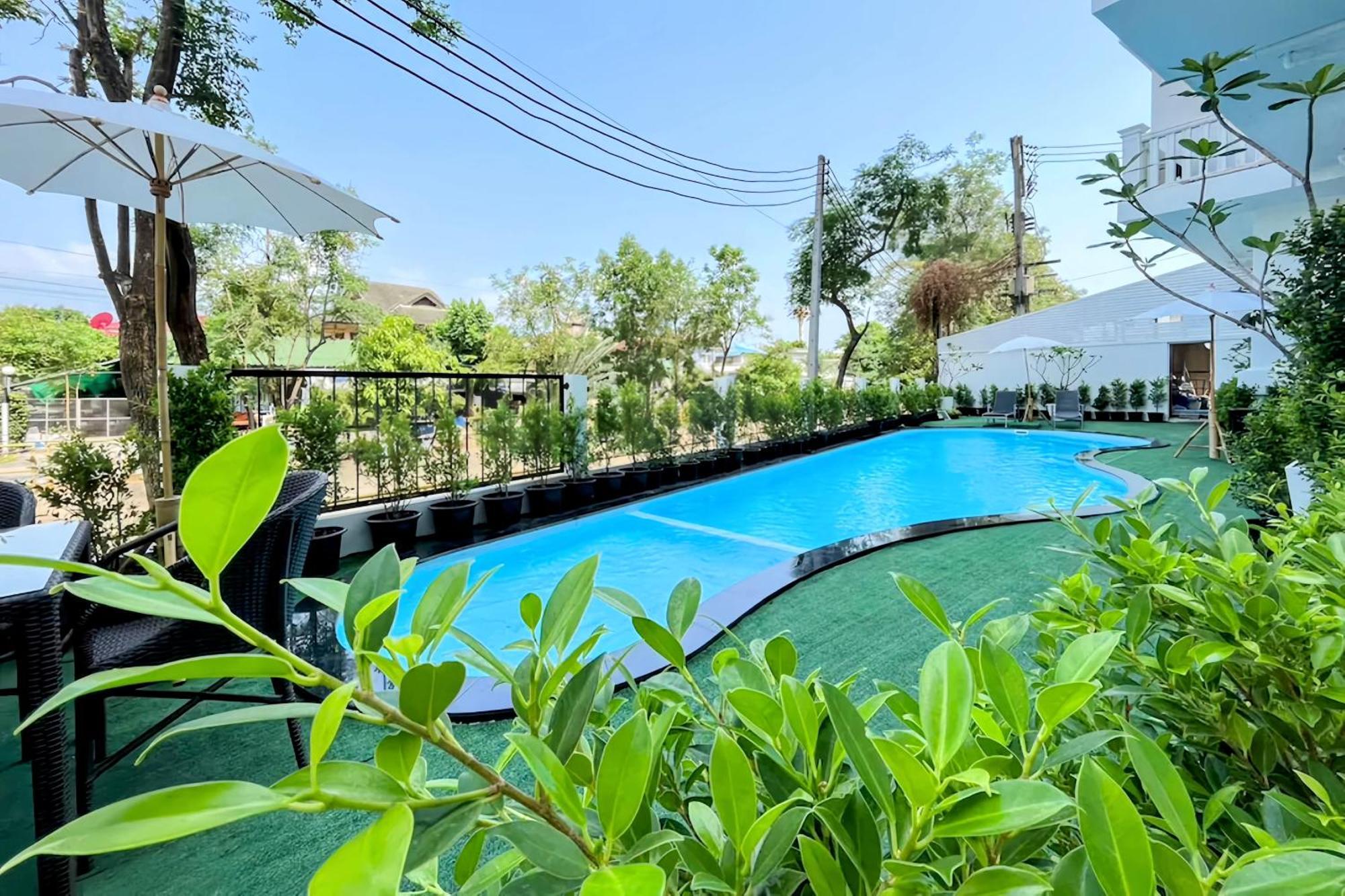 Royal Peninsula Hotel Chiangmai Chiang Mai Exteriör bild