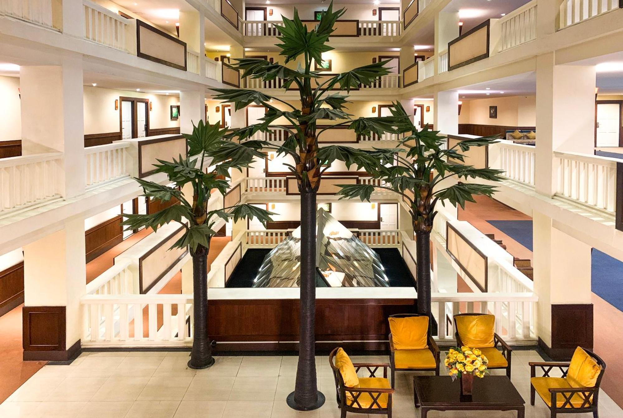 Royal Peninsula Hotel Chiangmai Chiang Mai Exteriör bild