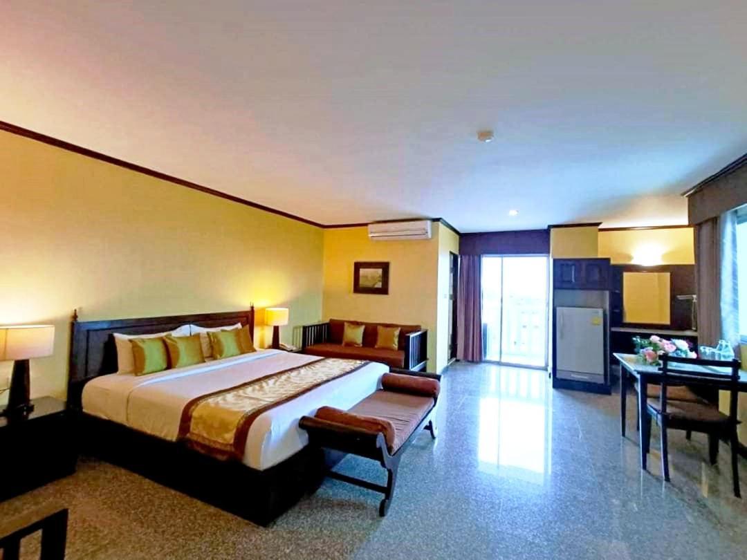 Royal Peninsula Hotel Chiangmai Chiang Mai Exteriör bild