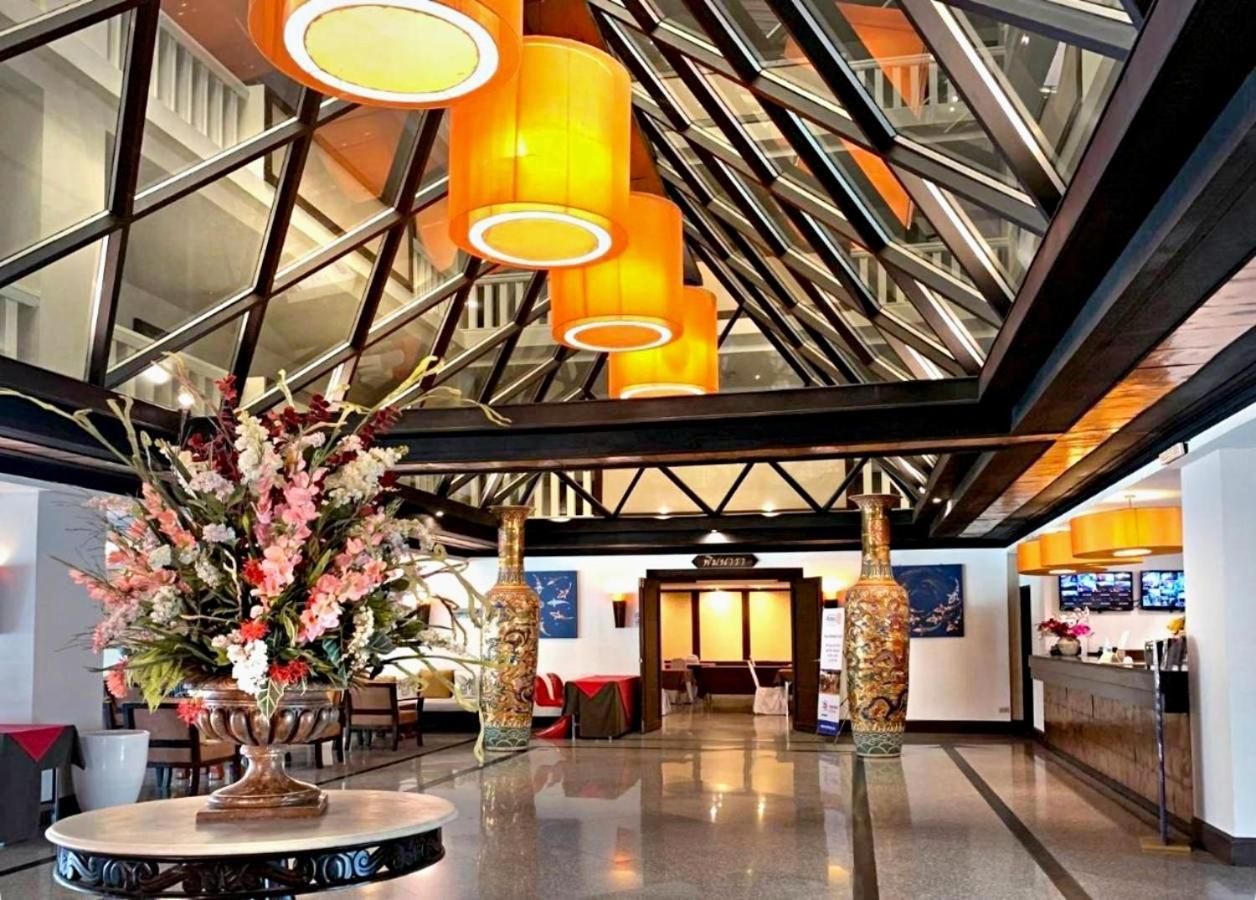 Royal Peninsula Hotel Chiangmai Chiang Mai Exteriör bild