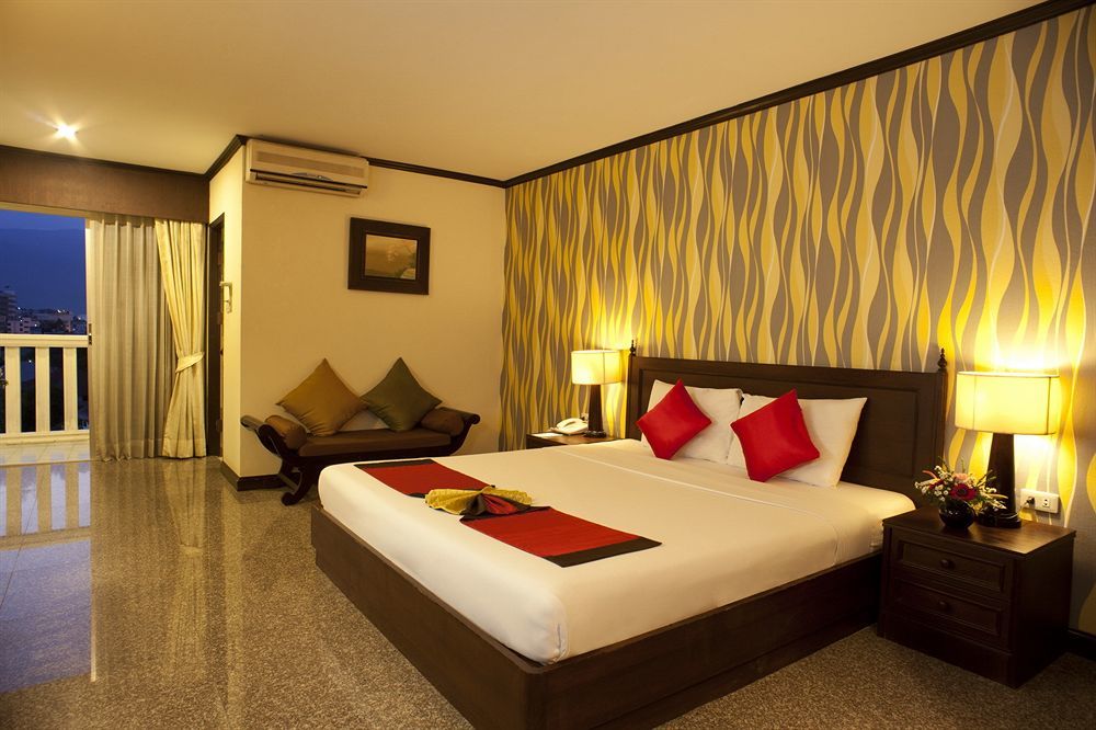 Royal Peninsula Hotel Chiangmai Chiang Mai Exteriör bild