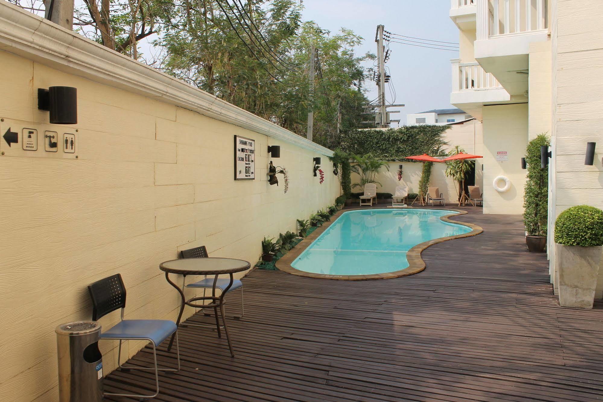 Royal Peninsula Hotel Chiangmai Chiang Mai Exteriör bild